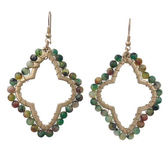Green Multicolor Natural Stone Wrapped Gold Open Quatrefoil Dangle Earrings - Picture 1 of 3